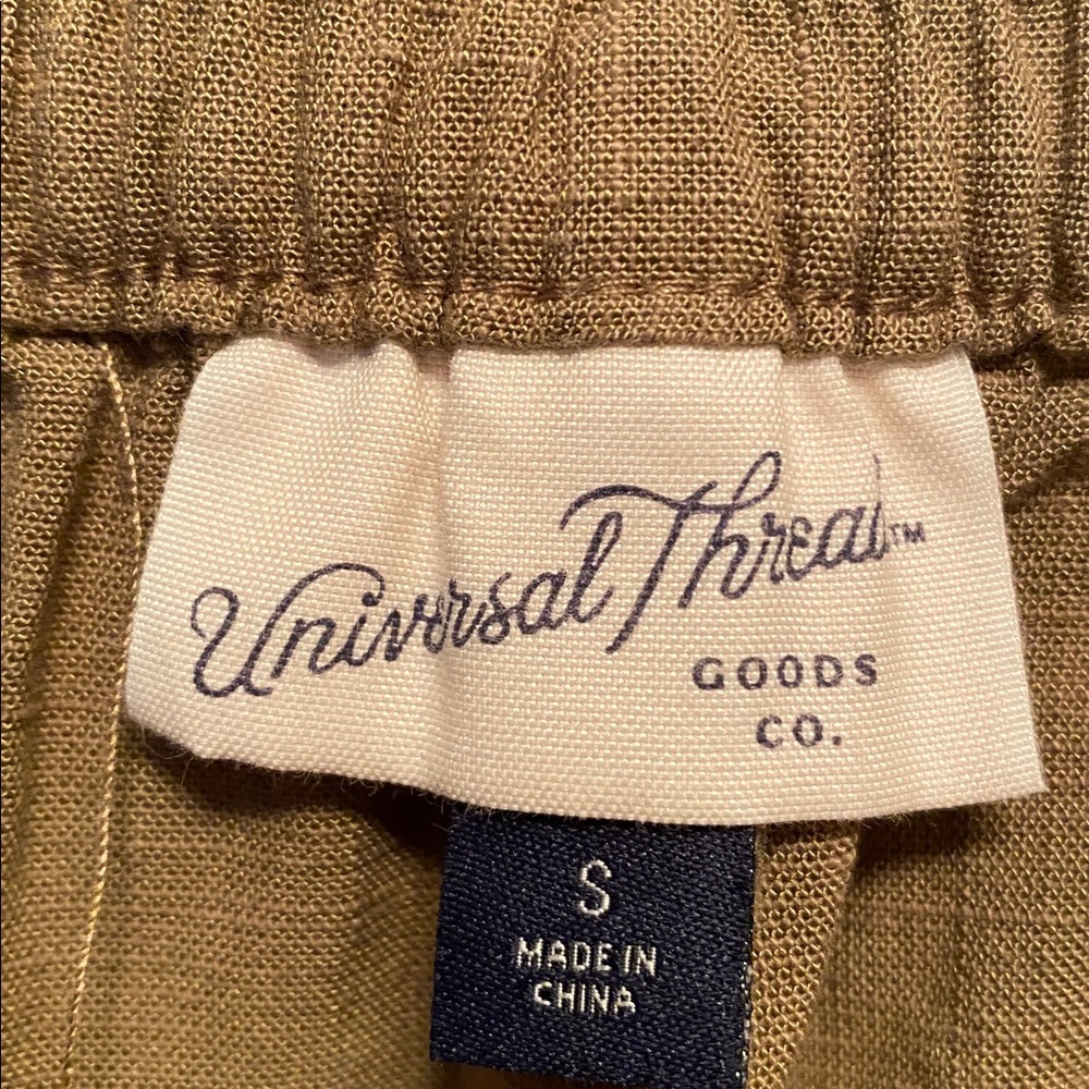 Universal Thread Women’s Olive Barrel Leg Cargo Pants…size S - Picture 3 of 5